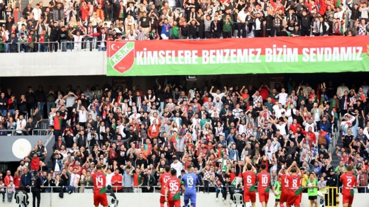 Karşıyaka, Şampiyonluk İçin Yenilgisiz Yolunda