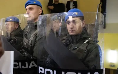 Karşılaşma öncesi olay çıkması nedeniyle maç iptal edildi.