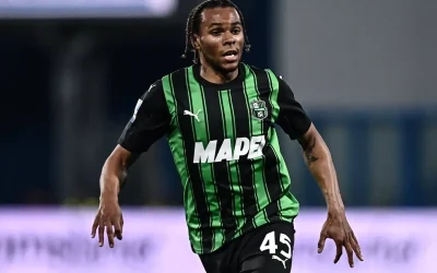 Lauriente imzayı attı: Beşiktaş taraftarı coşkuya boğuldu!