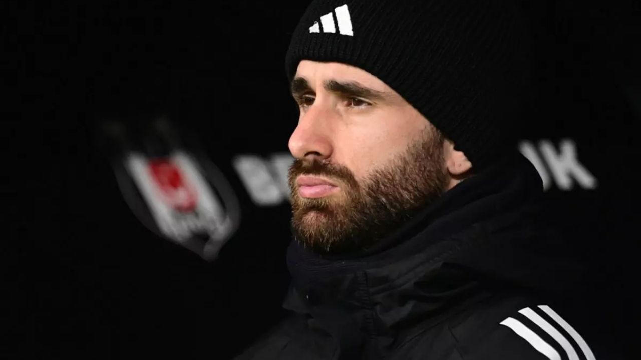 Beşiktaş Tribünlerinden Rafa Silva’ya Tepki
