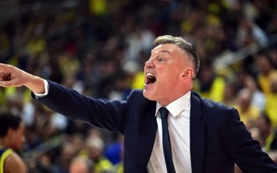 Fenerbahçe, Panathinaikos karşısında son anlarda yıkıldı