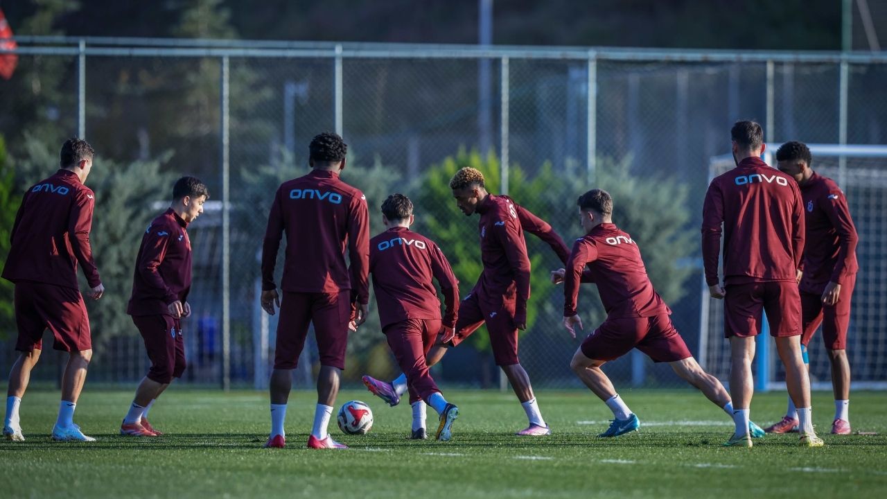 Göztepe, Trabzonspor karşılaşması için antrenmanlara devam ediyor.