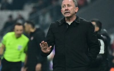 Sergen Yalçın’dan Çok Konuşulacak Açıklamalar: “Bomba Elimde Patladı”