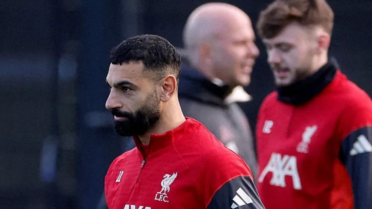 Süper Lig devi Mohamed Salah için kolları sıvadı Bonservis ve maaş rakamları netleşti