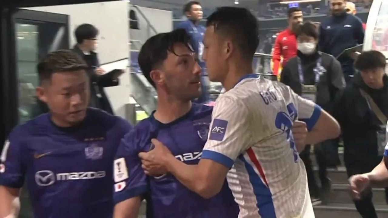 Tolgay Arslan, Gergin Anlar Yaşadı! Soyunma Odasında Gerilim