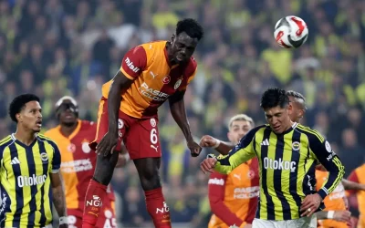 Fenerbahçe’ye yıldız futbolcudan kötü haber geldi