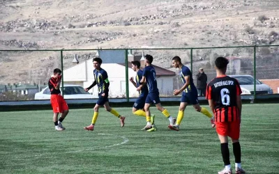 Hacılar Erciyesspor ve Kalespor U18 Maçı Berabere Bitti